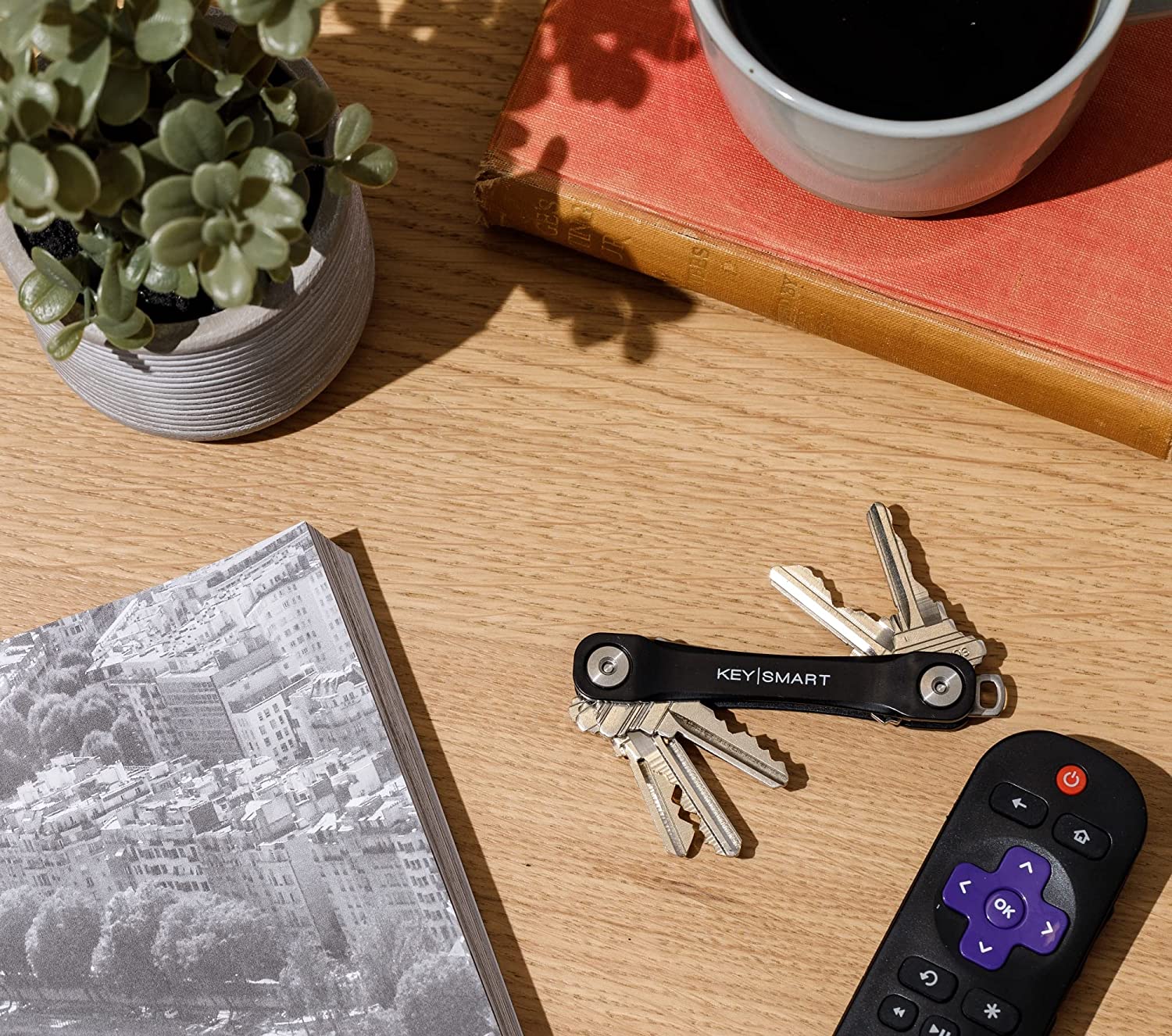 KeySmart® Flex | World's 1st Compact Key Organizer | Holds Up to 8 Keys. - Image 8
