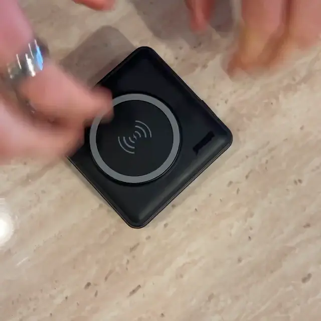 Statik® SmartCharge | 10,000 mAh PowerBank - Image 2